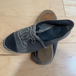 CHANEL Canvas Espadrilles – Gray/Black with CC Logo – Size 36, size 6